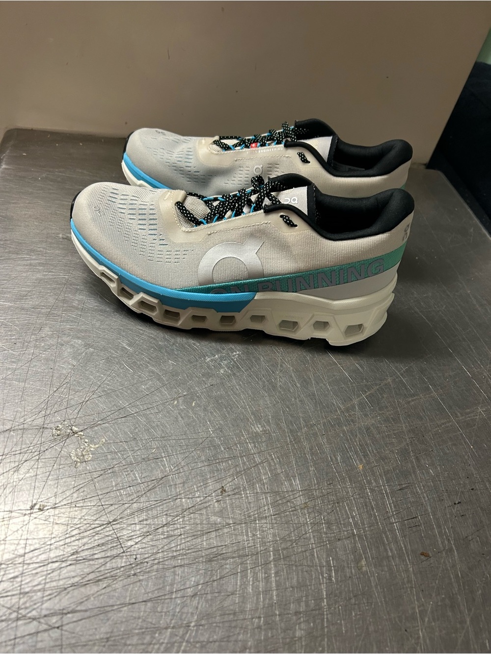 On Cloud Size 10 Women